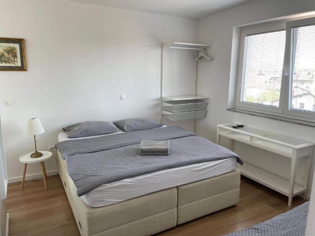 R41 - Tivoli Groundfloor Apartment リュブリャナ エクステリア 写真