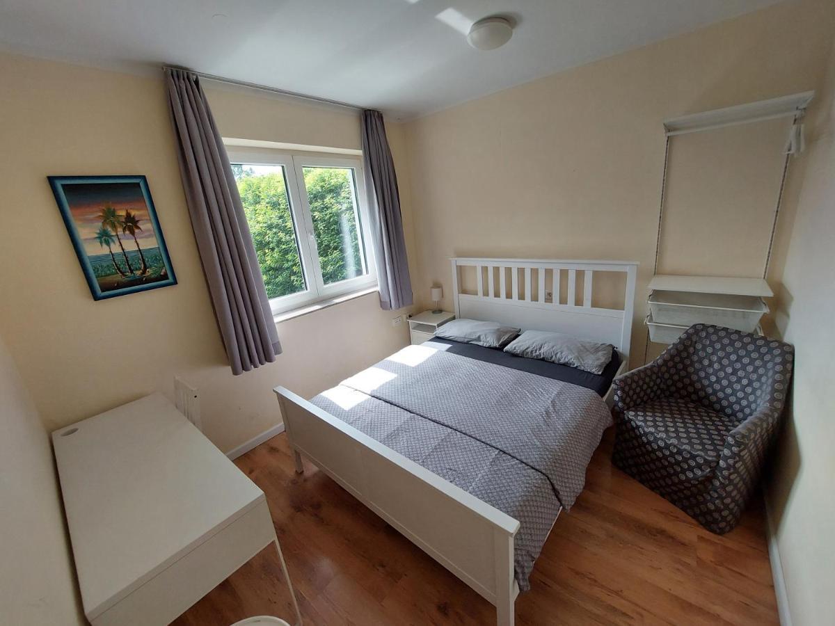 R41 - Tivoli Groundfloor Apartment リュブリャナ エクステリア 写真